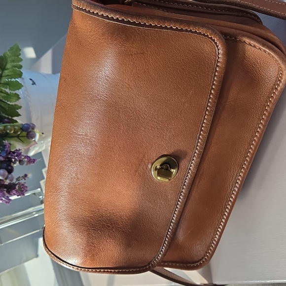 Coach Handbags - COACH Limited Edtn 100th Anniv. Olympics British Tan Leather Crossbody Bag 1996